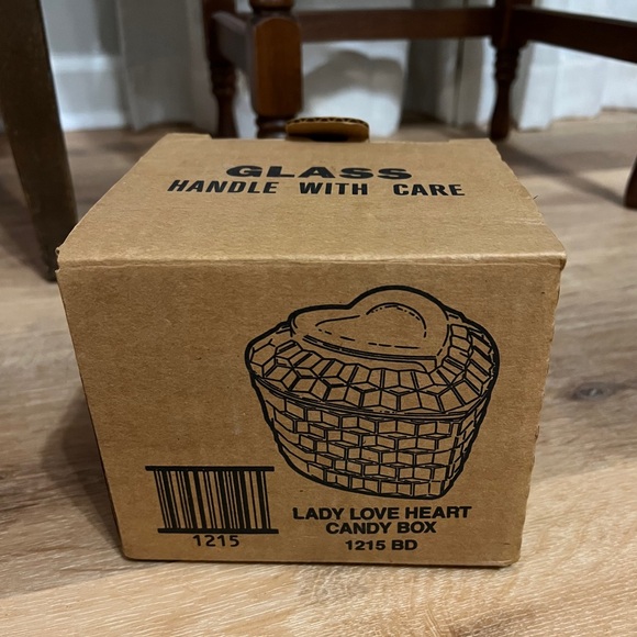 Candy Box - Glass - Picture 2 of 6